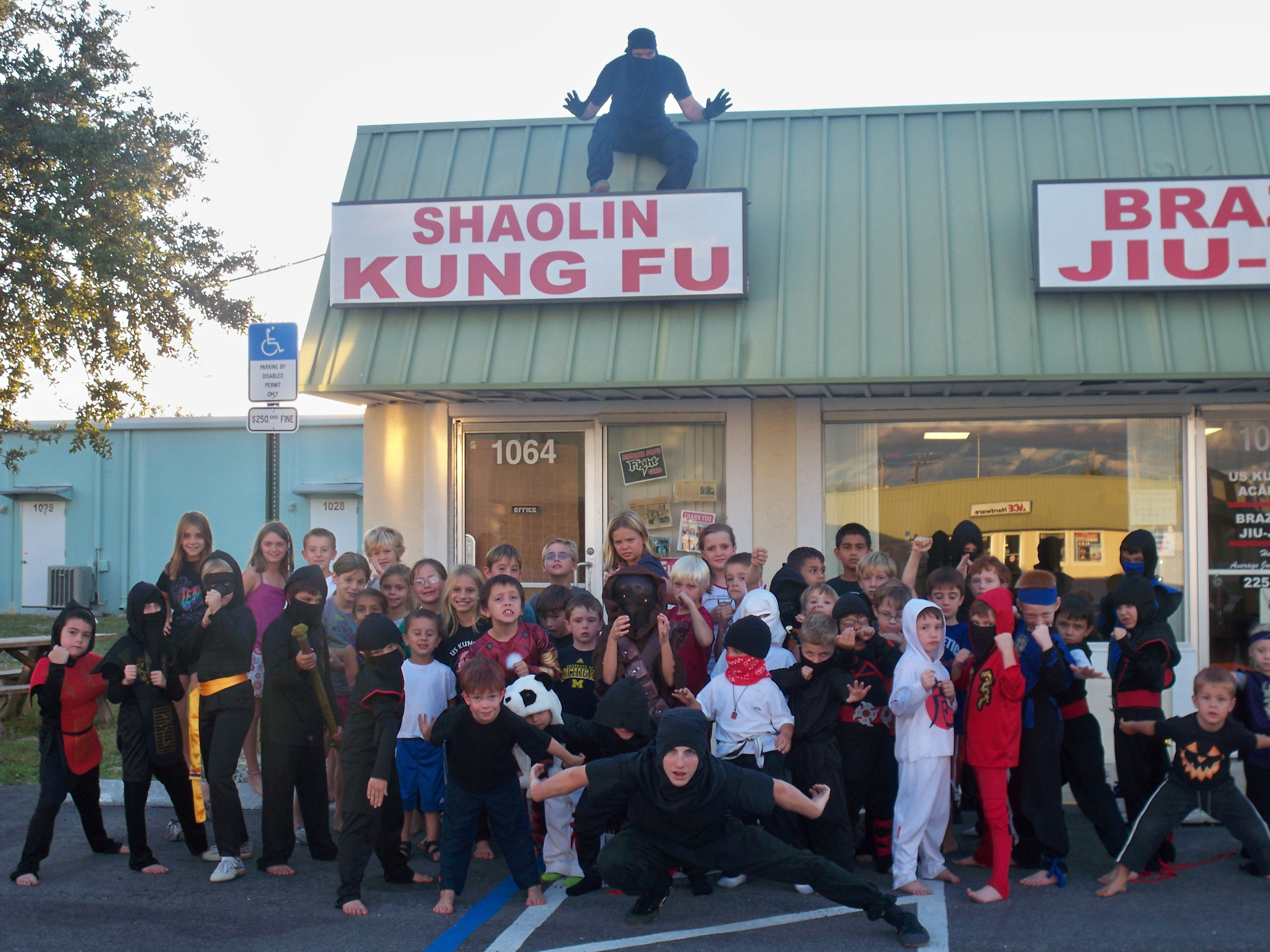 http://www.uskungfuacademy.com/wp-content/uploads/2011/10/100_2088.jpg