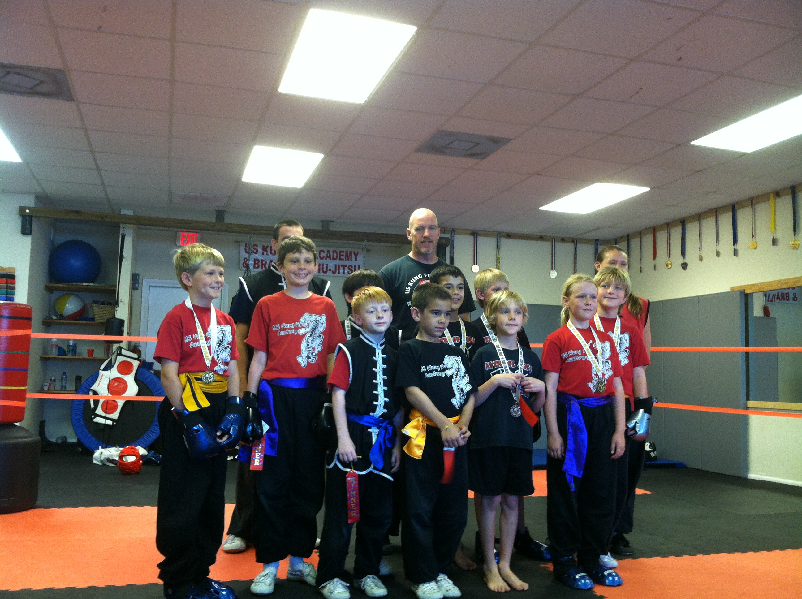 http://www.uskungfuacademy.com/wp-content/uploads/2012/03/IMG_1687.jpg